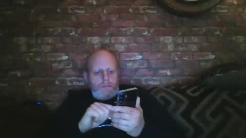 Snapshot of kona_blast chatting on February 1, 11:16 pm Neil online show from February 1, 11:16 pm