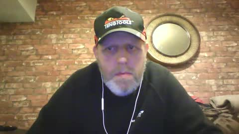 Snapshot of kona_blast chatting on February 5, 2:29 am Neil online show from February 5, 2:29 am