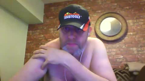 Snapshot of kona_blast chatting on February 9, 1:46 pm Neil online show from February 9, 1:46 pm