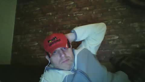 Snapshot of kona_blast chatting on February 10, 6:35 pm Neil online show from February 10, 6:35 pm