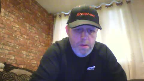 Snapshot of kona_blast chatting on February 13, 12:54 pm Neil online show from February 13, 12:54 pm