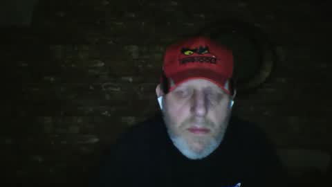 Snapshot of kona_blast chatting on March 2, 6:19 pm Neil online show from March 2, 6:19 pm