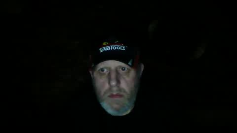 Snapshot of kona_blast chatting on March 3, 7:17 pm Neil online show from March 3, 7:17 pm