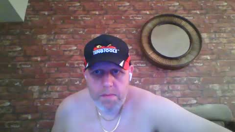 Snapshot of kona_blast chatting on March 9, 4:44 pm Neil online show from March 9, 4:44 pm