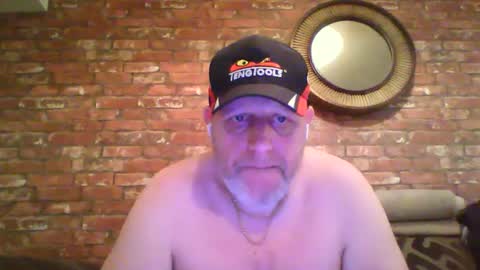 Snapshot of kona_blast chatting on March 12, 1:51 pm Neil online show from March 12, 1:51 pm