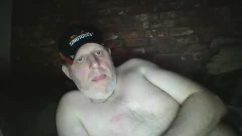 Snapshot of kona_blast chatting on September 27, 6:35 pm Neil online show from September 27, 6:35 pm
