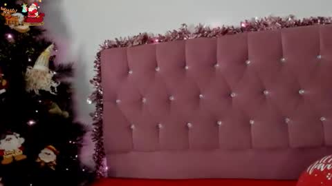 konie Diaz online show from December 19, 10:06 pm