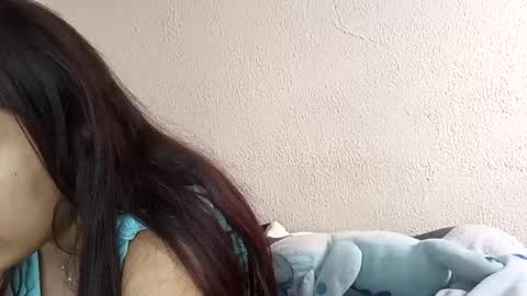 Snapshot of konnyydesire chatting on May 3, 4:24 pm Konny and Laila online show from May 3, 4:24 pm