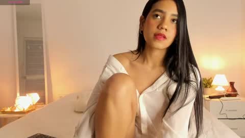 Snapshot of kora_bliss chatting on April 4, 4:55 am kora_bliss online show from April 4, 4:55 am