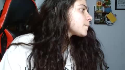 Karoll online show from December 13, 4:00 am