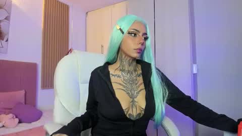 Snapshot of korarousee chatting on October 16, 1:34 pm Kora  online show from October 16, 1:34 pm