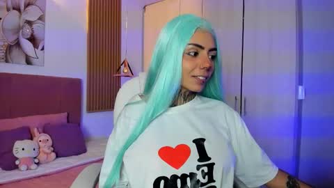 Snapshot of korarousee chatting on October 18, 1:34 pm Kora  online show from October 18, 1:34 pm