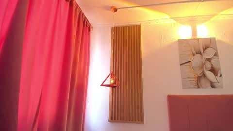 Snapshot of korarousee chatting on November 2, 1:24 pm Kora  online show from November 2, 1:24 pm