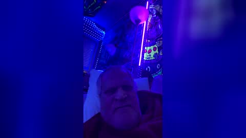 korysmith568 online show from May 6, 6:41 am