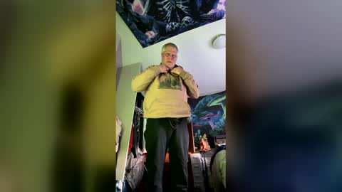 korysmith568 online show from May 10, 3:01 am