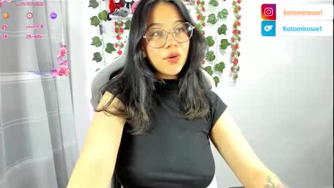 Snapshot of kotomi_rosse chatting on February 15, 12:26 am Kotomi online show from February 15, 12:26 am