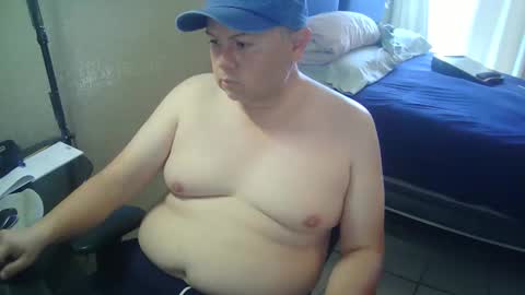 Snapshot of kp_101 chatting on November 9, 5:33 pm kp_101 online show from November 9, 5:33 pm