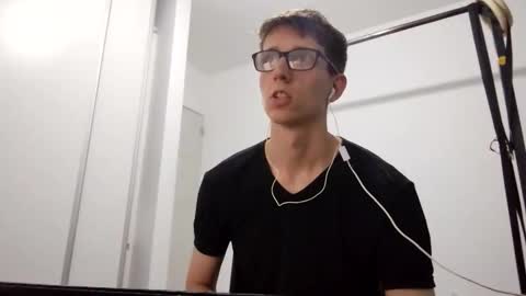 Facu online show from April 5, 6:32 am