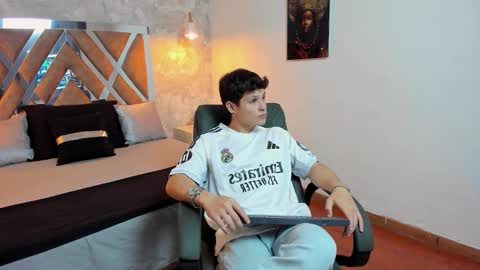 Kraven online show from September 24, 3:10 am