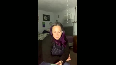 Snapshot of kreamyk420 chatting on April 27, 9:18 am kreamyk420 online show from April 27, 9:18 am