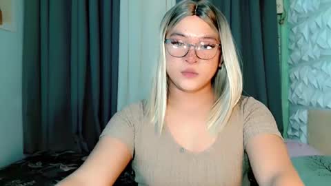 krezikeed online show from March 26, 8:42 am