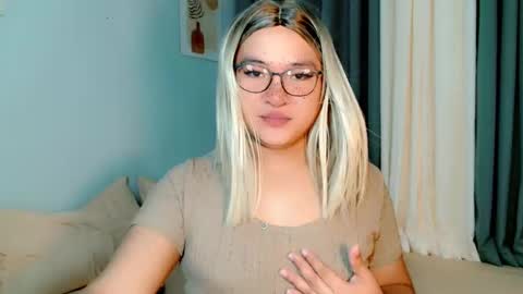 krezikeed online show from March 27, 4:18 am