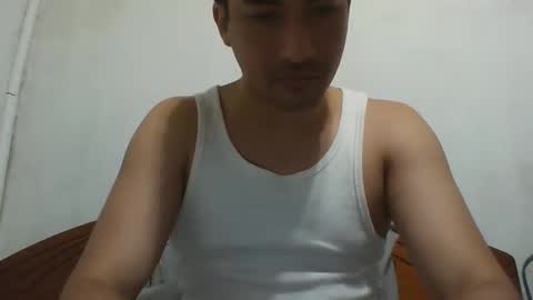 Snapshot of krikri_ctb chatting on March 29, 3:28 am krikri_ctb online show from March 29, 3:28 am