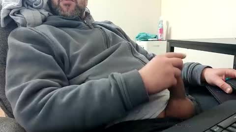 krime59100 online show from April 23, 6:03 am