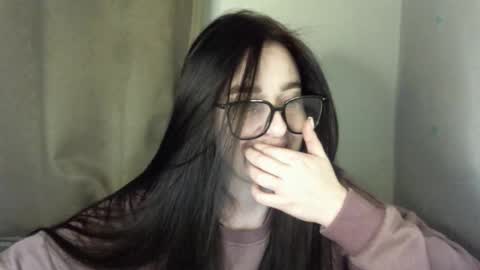 Kris online show from February 3, 3:28 pm