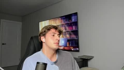 Snapshot of krishort chatting on May 11, 4:48 pm krishort online show from May 11, 4:48 pm