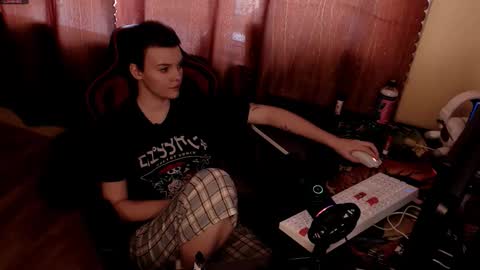 krisneal online show from March 17, 9:34 am