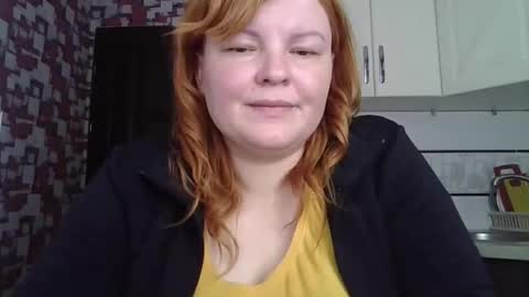 KrisryxONiks online show from May 15, 6:31 am