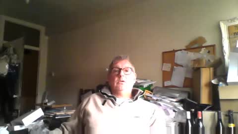 kriss online show from October 13, 11:54 am