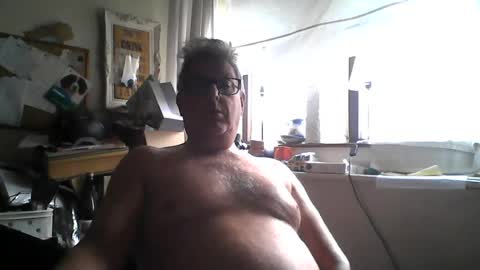 kriss online show from July 27, 7:26 am