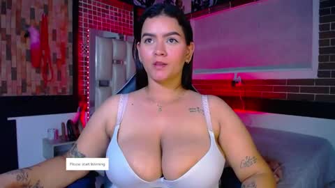 kriss_sweetboobs online show from April 30, 3:07 pm