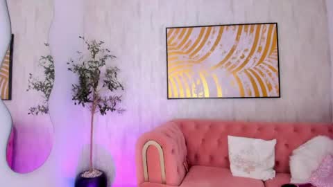 Krisstine  online show from May 17, 12:23 pm