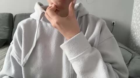 Miya secrets online show from February 4, 8:09 am