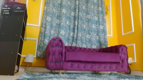 Snapshot of krissy_nile995 chatting on March 6, 9:03 am Thaterotic woman online show from March 6, 9:03 am