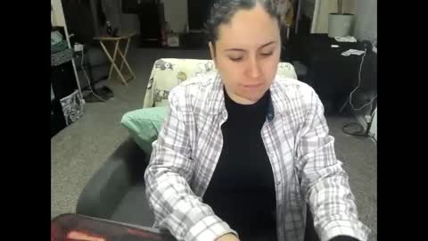 Krista online show from February 5, 3:44 am