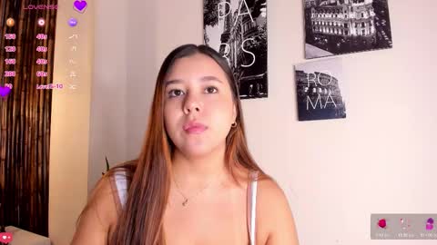 Snapshot of kristal_brown_ chatting on October 21, 12:17 pm Aria online show from October 21, 12:17 pm