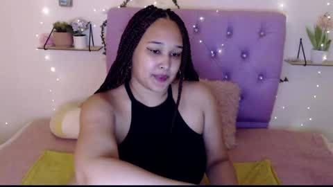 Snapshot of kristal_mild_ chatting on February 19, 6:11 am Kristal online show from February 19, 6:11 am