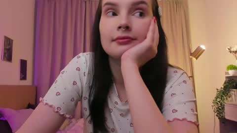 Sophia online show from May 23, 1:11 am