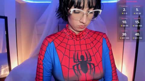 Kristen online show from October 6, 7:33 pm