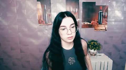 Kristen online show from September 22, 8:16 am