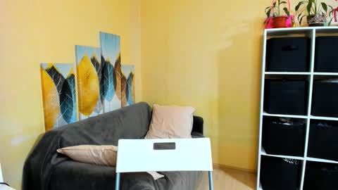 Christina online show from November 25, 7:25 pm