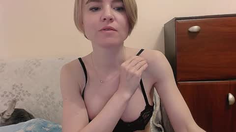 Snapshot of kristina_vagner chatting on March 1, 10:24 am kristina_vagner online show from March 1, 10:24 am