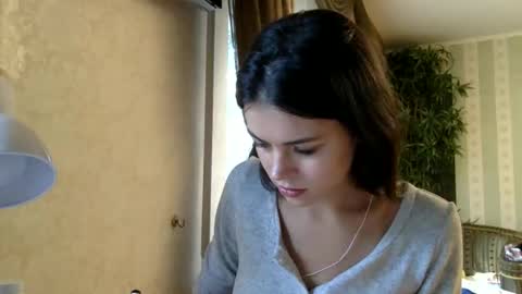 kristinalamour96 online show from October 3, 1:41 pm