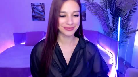 Snapshot of kristine_beauty chatting on February 11, 9:09 am Kristi online show from February 11, 9:09 am