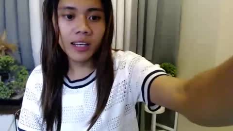 kristine_fox online show from April 21, 3:50 pm