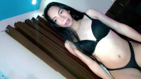 Snapshot of kristine_lux chatting on September 9, 5:01 pm kristine online show from September 9, 5:01 pm